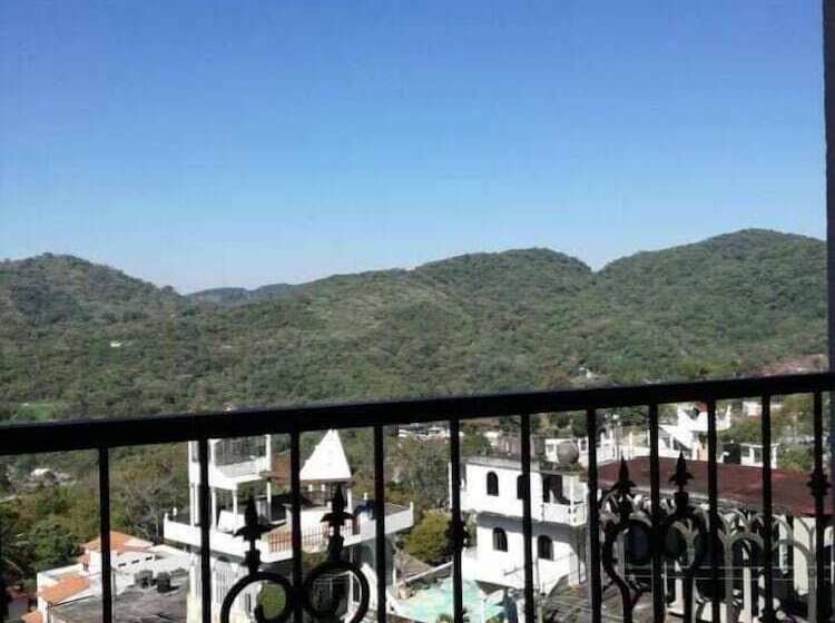هتل Casa Mañana Xilitla