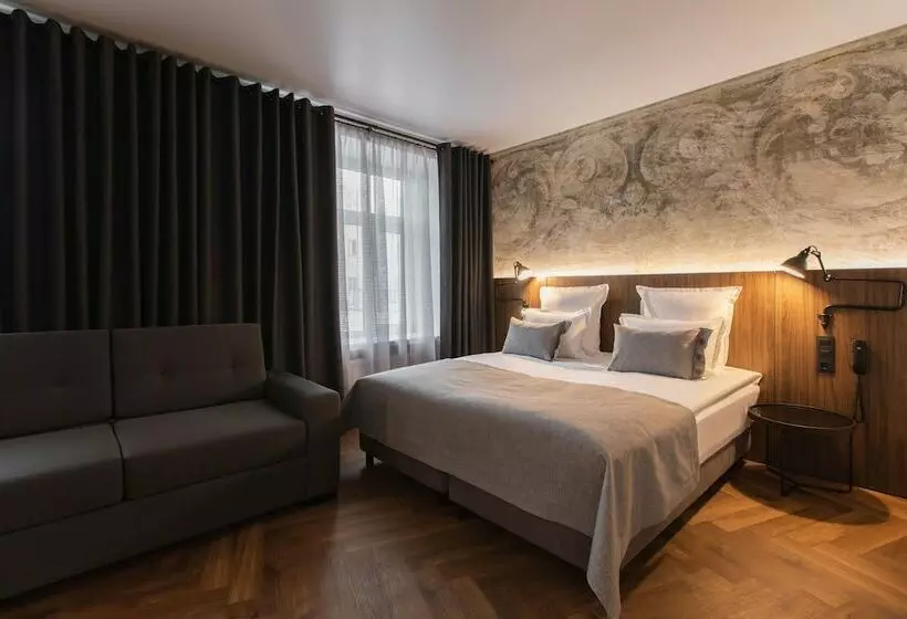 ホテル Dvor Podznoeva Studios And Apartments