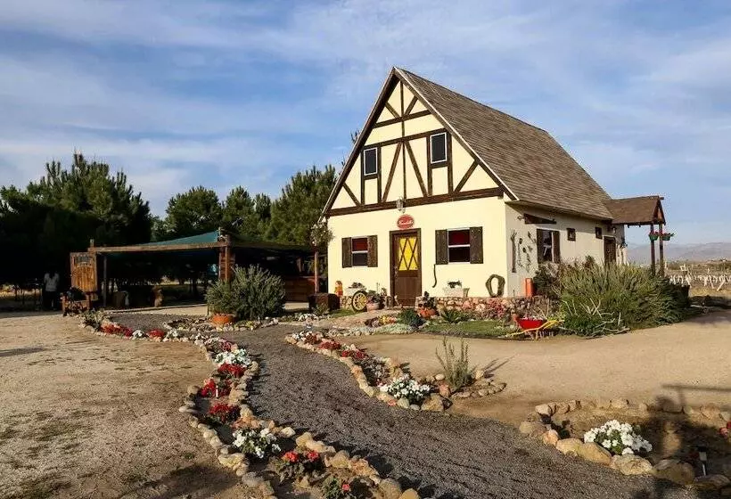 Hotelli Fernabella's Lodge