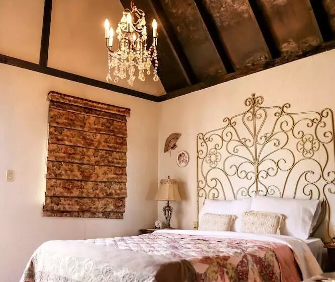 Hotelli Fernabella's Lodge
