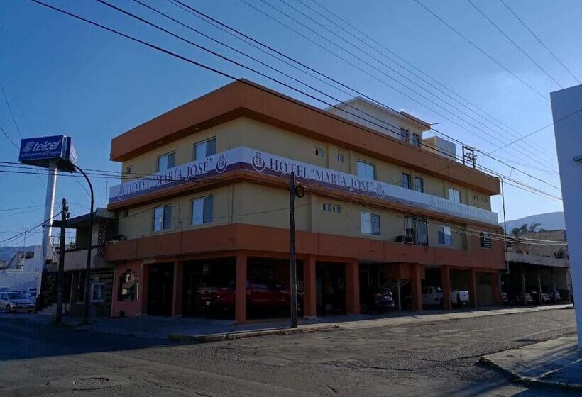 Hotel Maria Jose