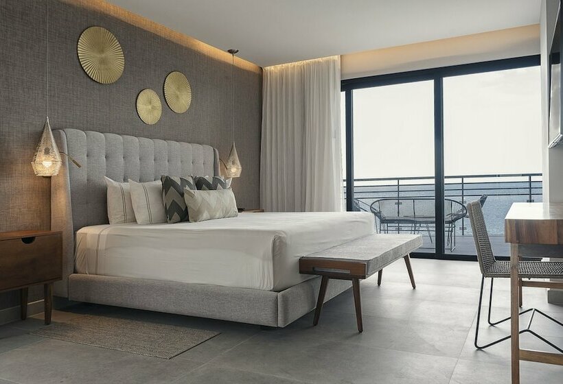 فندق Romarley Beach House