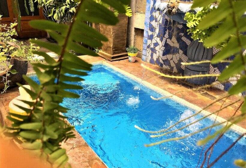 هتل Sleep And Dream