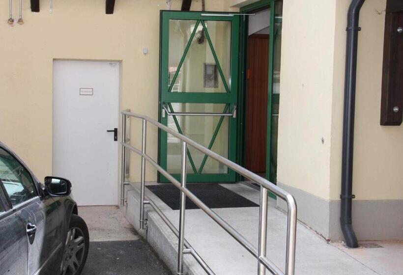 فندق صغير Altenbergerhof