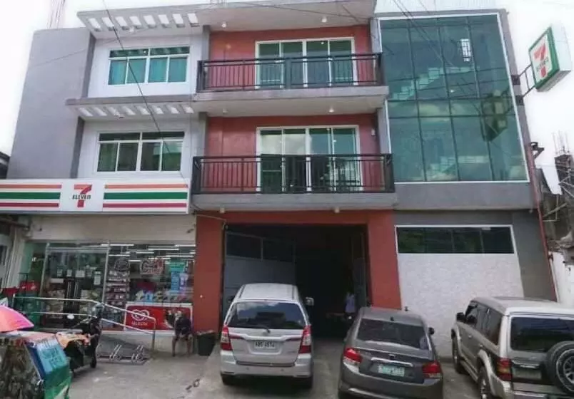 تختخواب و صبحانه Budget Backpackers Transient House Near Naia By Reddoorz