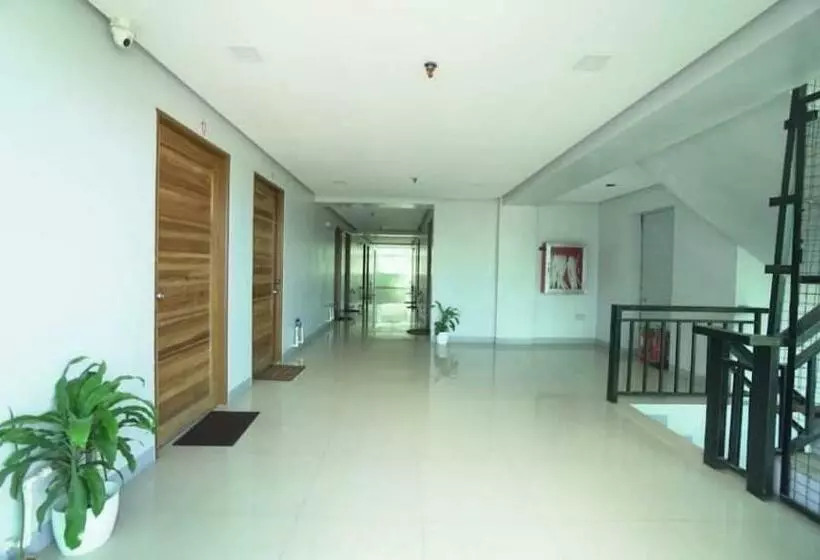 تختخواب و صبحانه Budget Backpackers Transient House Near Naia By Reddoorz