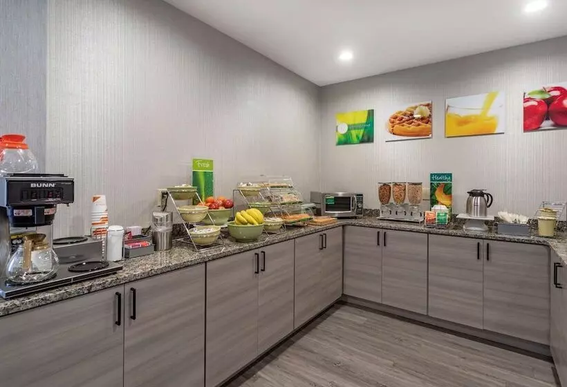 ホテル Quality Inn Lebanon  Nashville Area