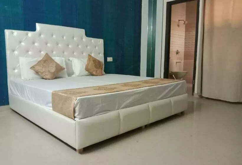 Majatalo City Palace