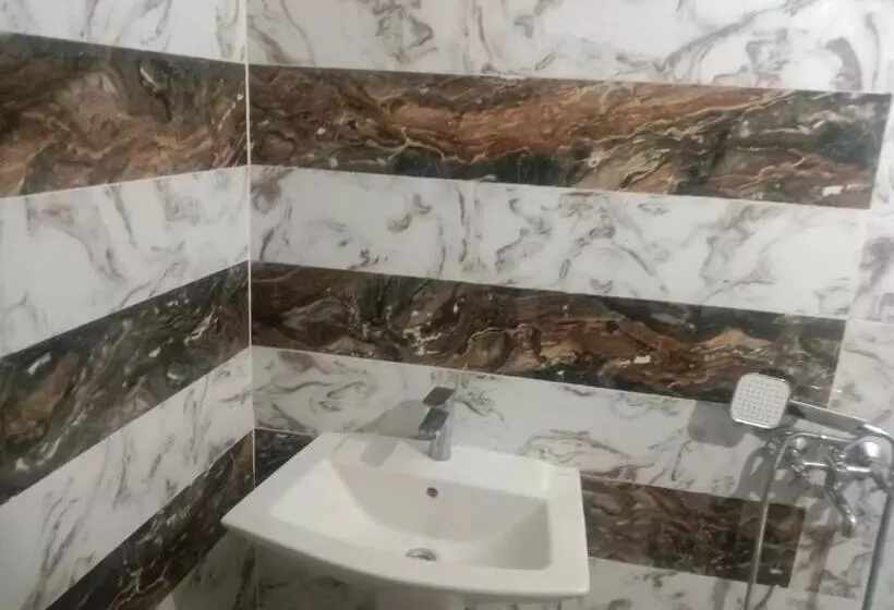 Majatalo City Palace