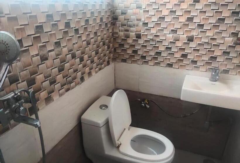 פנסיון City Palace