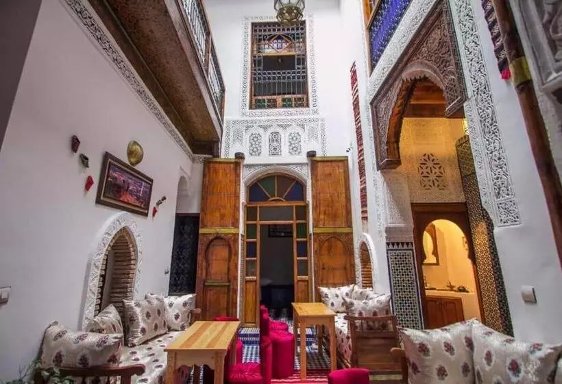 پانسیون Dar Benfares Rcif
