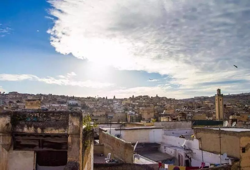 پانسیون Dar Benfares Rcif