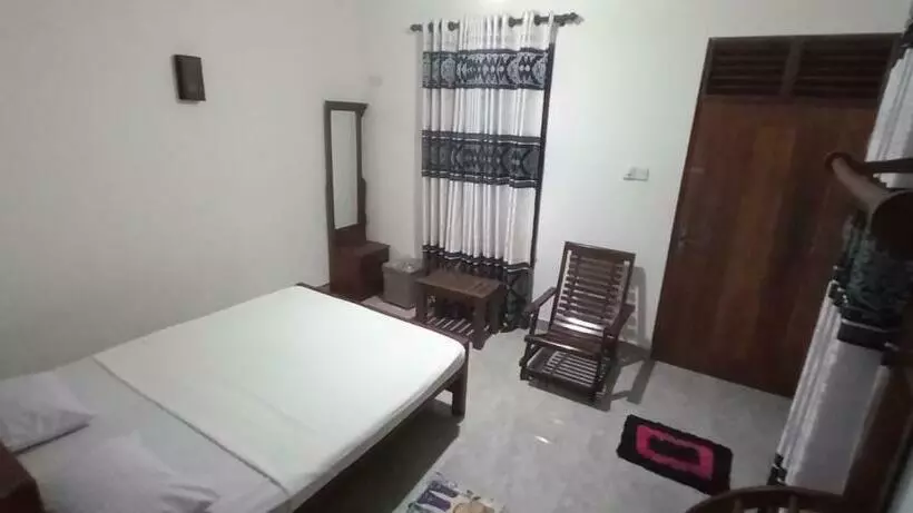 Majatalo Guruge Guest House