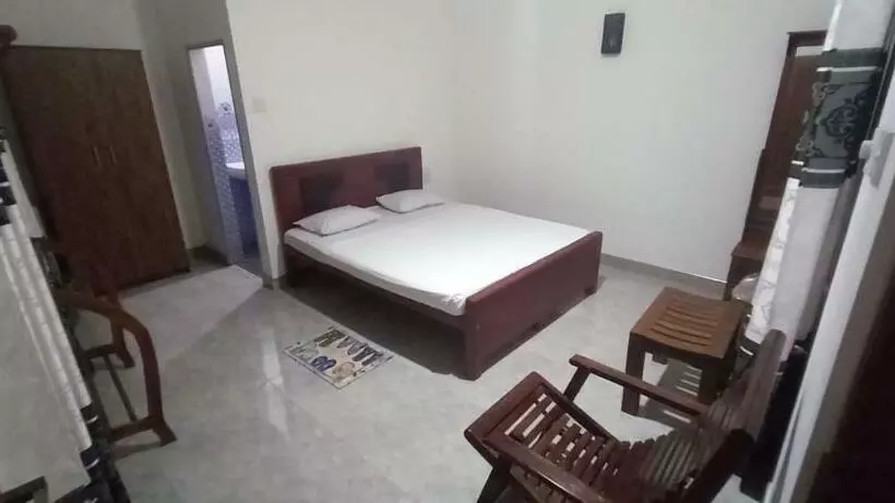 Majatalo Guruge Guest House