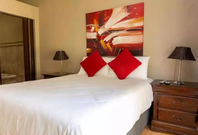 ペンション Ikhutse Manor Guesthouse