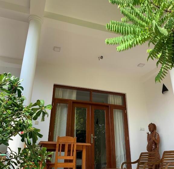 פנסיון Olee Villa