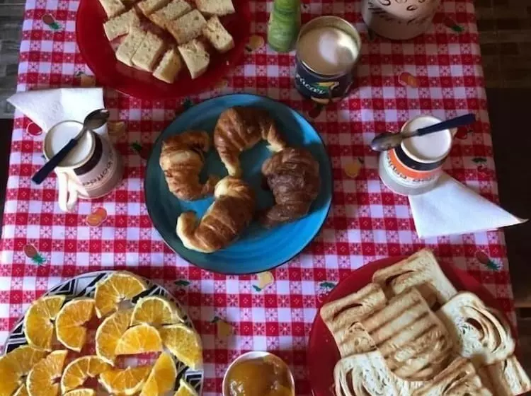 Retkeilymaja Hosteria Namaju