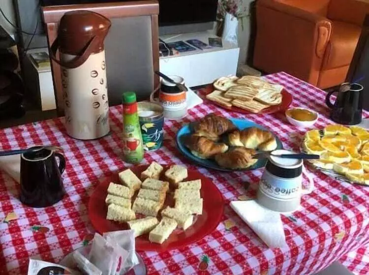 Retkeilymaja Hosteria Namaju