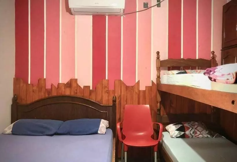 Retkeilymaja Hosteria Namaju