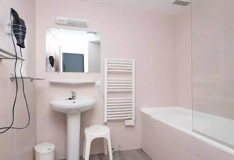 Apartamentos Nevada Mikka