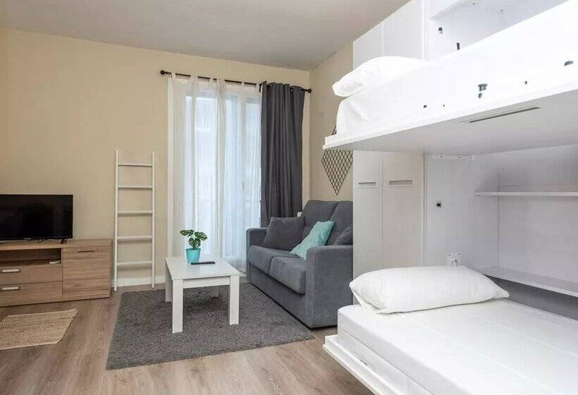 Apartamentos Nevada Mikka 3000