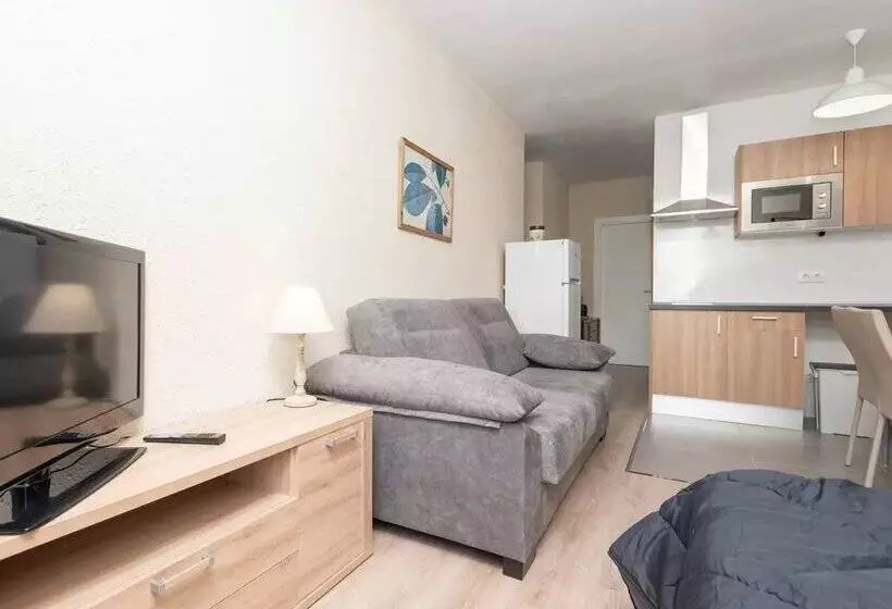 Apartamentos Nevada Mikka