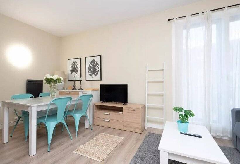 Apartamentos Nevada Mikka 3000