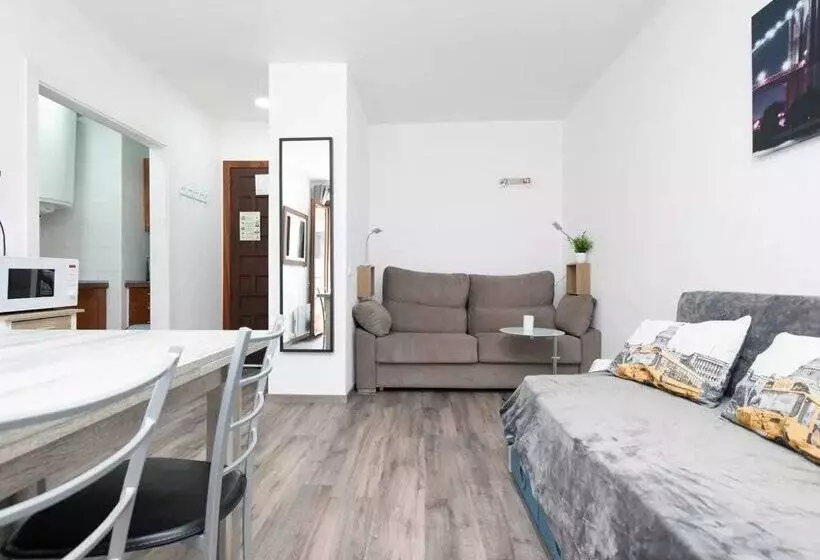 Apartamentos Nevada Mikka