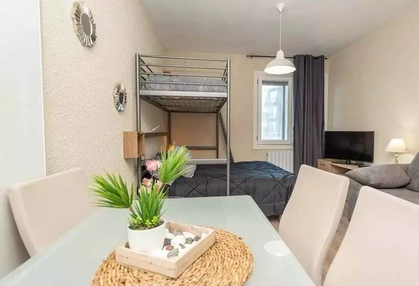 Apartamentos Nevada Mikka