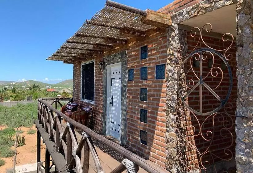 Aamiaismajoitus (B&B) Baja69 Lodge