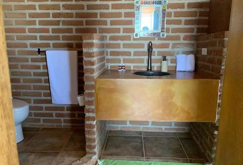 Aamiaismajoitus (B&B) Baja69 Lodge