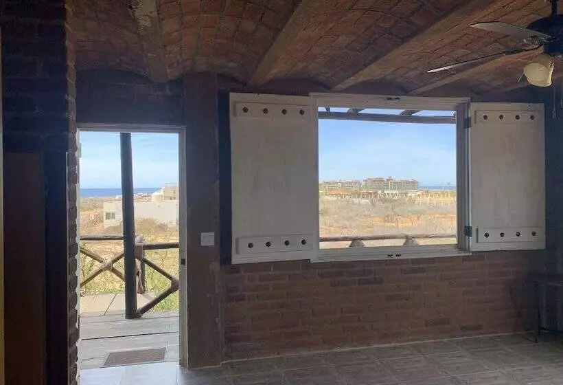 Aamiaismajoitus (B&B) Baja69 Lodge
