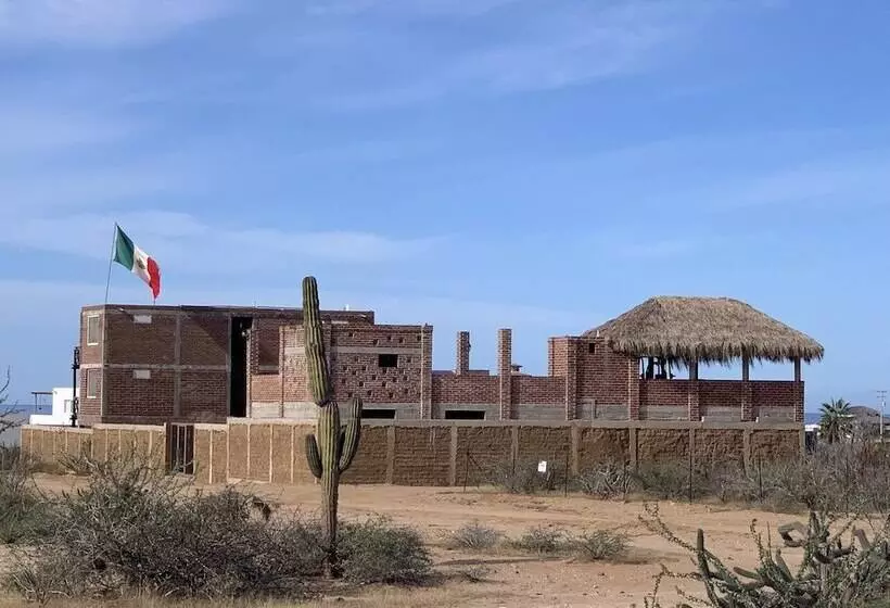 Aamiaismajoitus (B&B) Baja69 Lodge