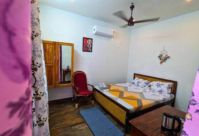 Hostelexp, Varkala   A Beach Town Hostel