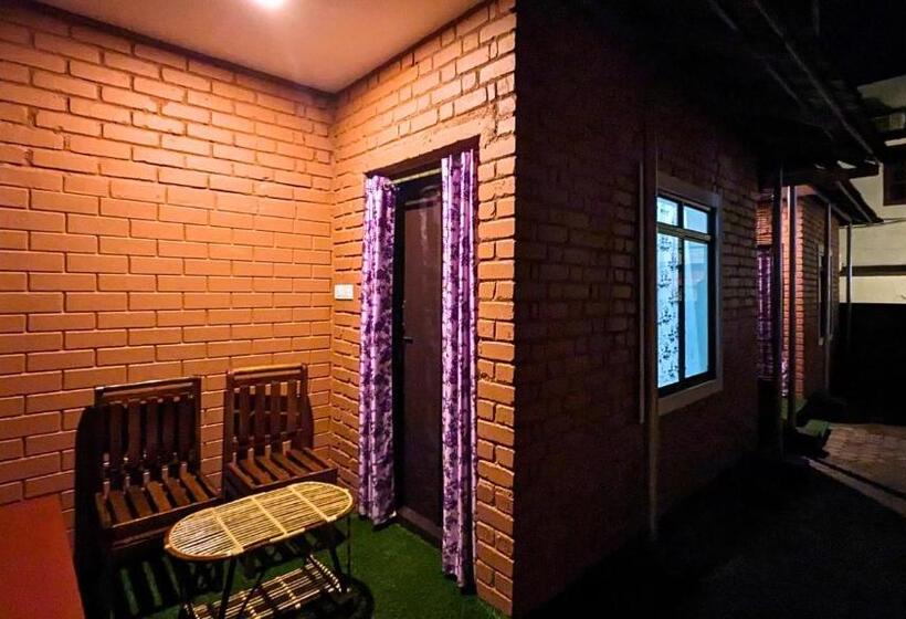 Hostelexp, Varkala   A Beach Town Hostel