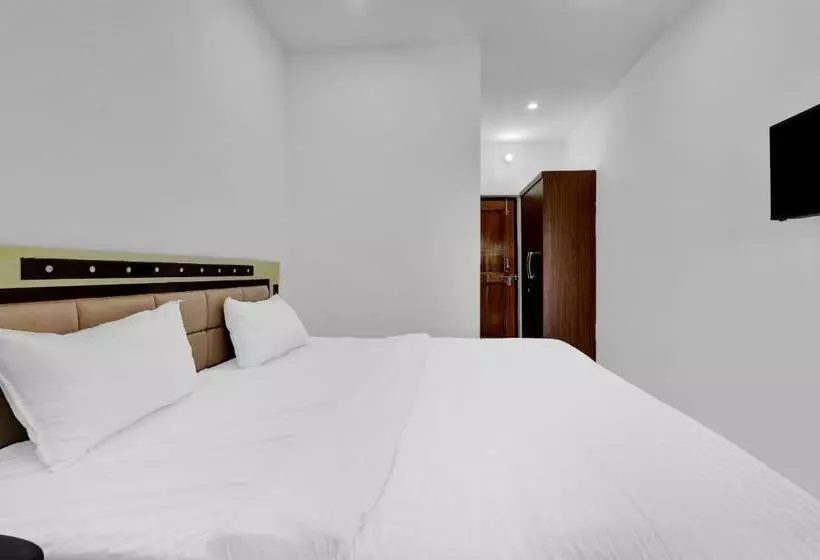 ホテル Flagship 83814 Harshada Guest House & Farms