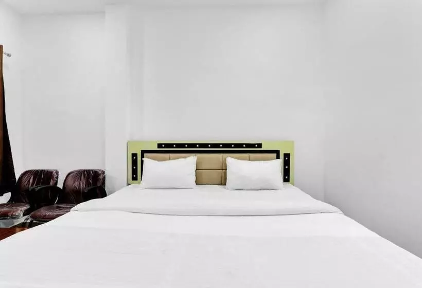 ホテル Flagship 83814 Harshada Guest House & Farms
