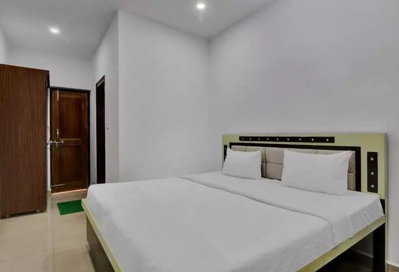 ホテル Flagship 83814 Harshada Guest House & Farms