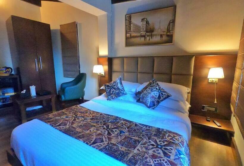 ホテル The Mirchoni Resorts Nainital