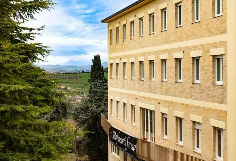هتل Villa Nazareth Fermo