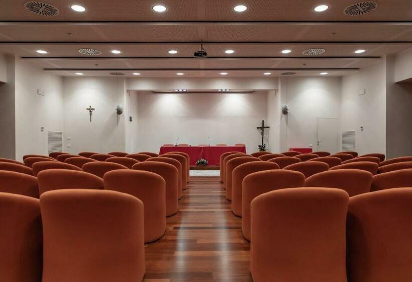 ホテル Villa Nazareth Fermo