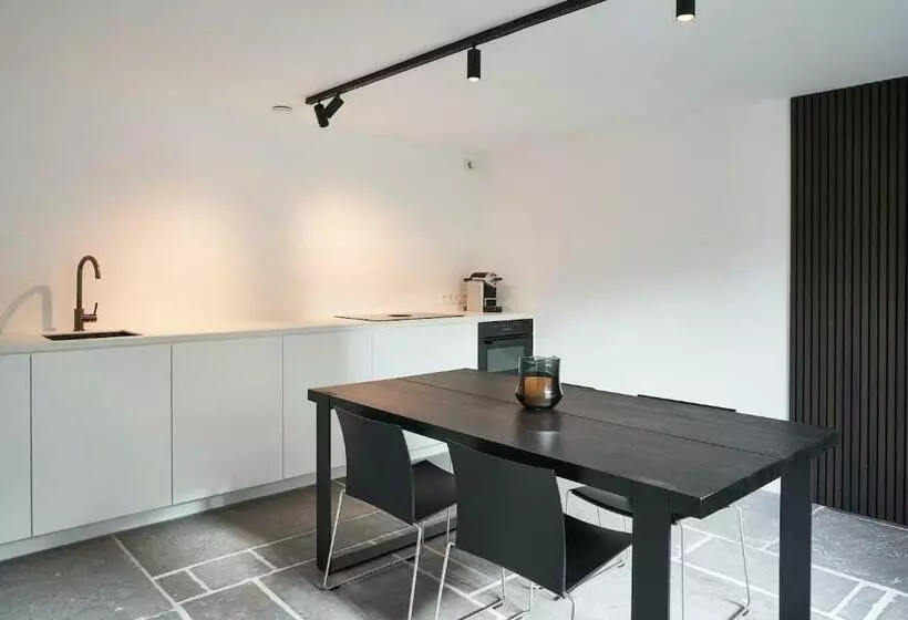 Aamiaismajoitus (B&B) Moleneinde 10