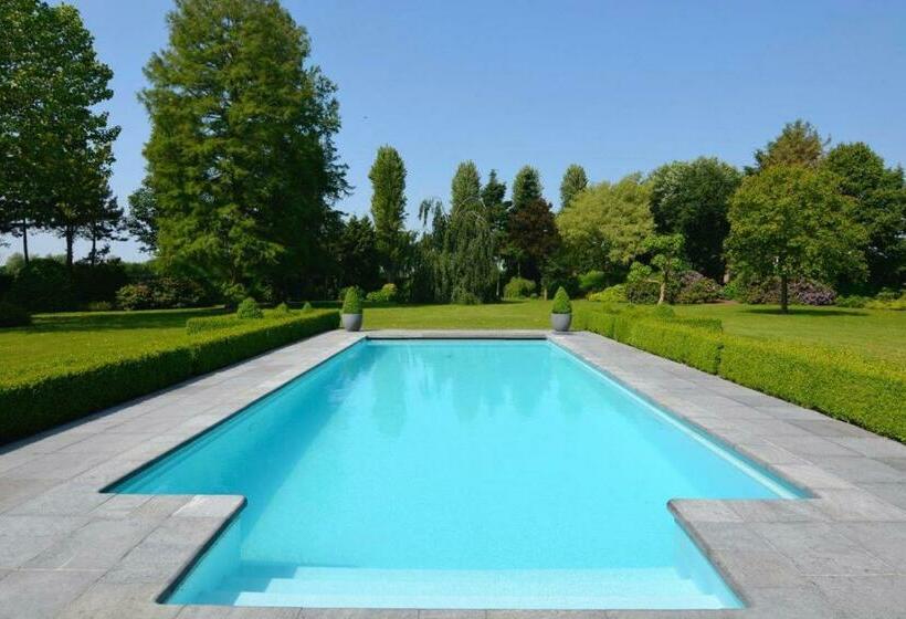 تختخواب و صبحانه Moleneinde 10