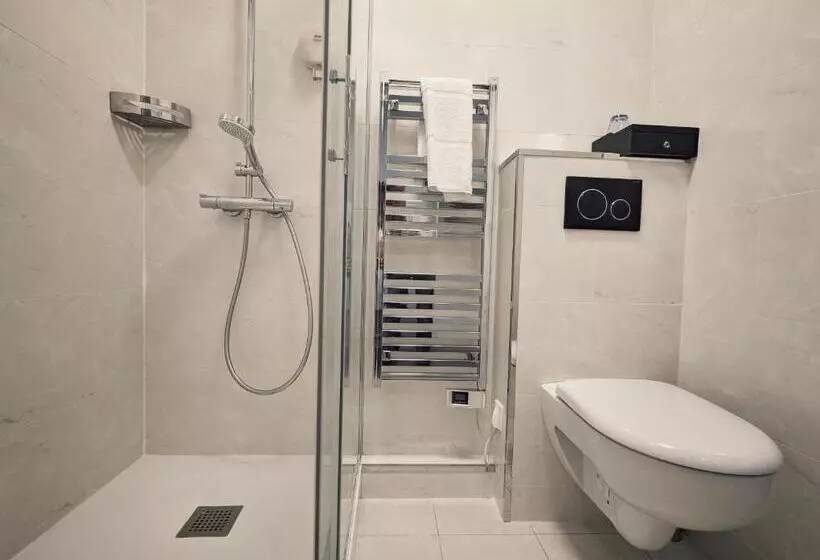 Hotelli Kyriad Rouen Sud   Sotteville Les Rouen