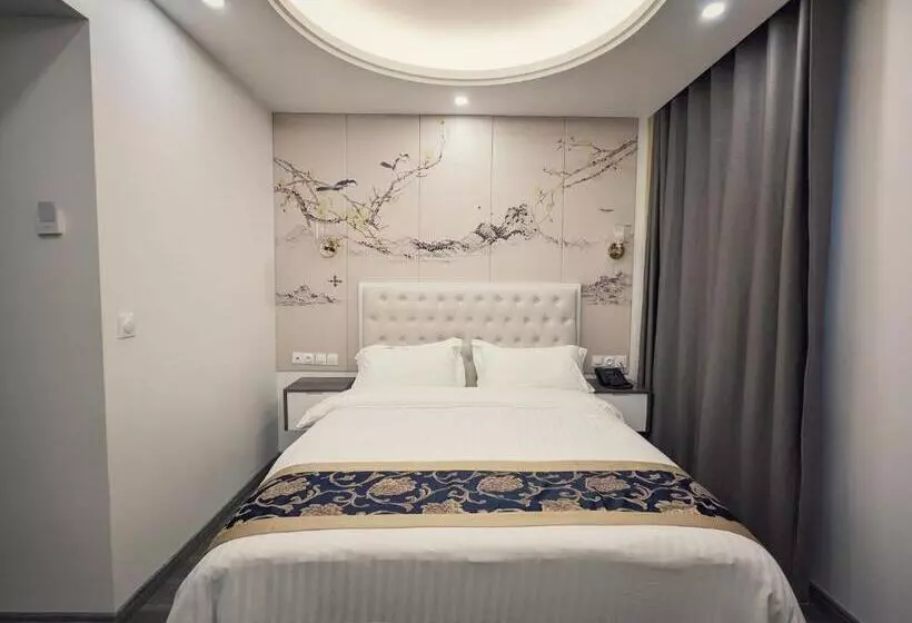 Hotelli Kyriad Rouen Sud   Sotteville Les Rouen