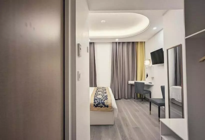 Hotelli Kyriad Rouen Sud   Sotteville Les Rouen