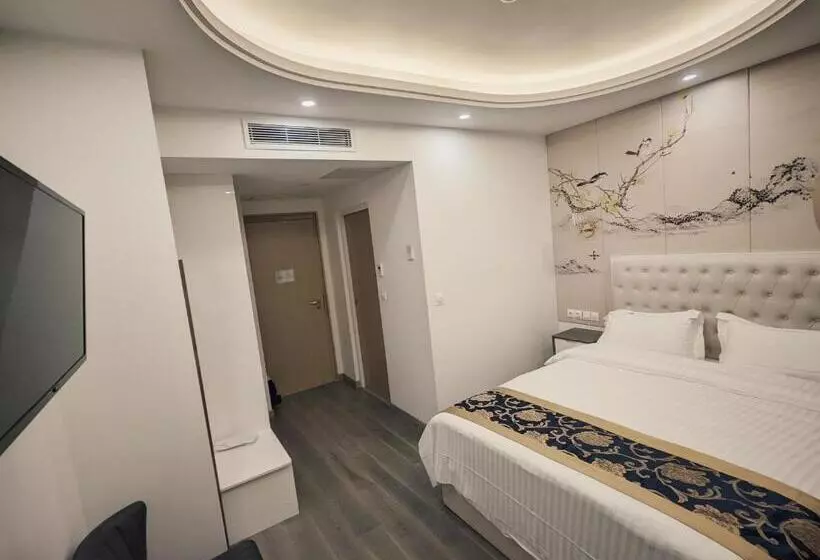 Hotelli Kyriad Rouen Sud   Sotteville Les Rouen