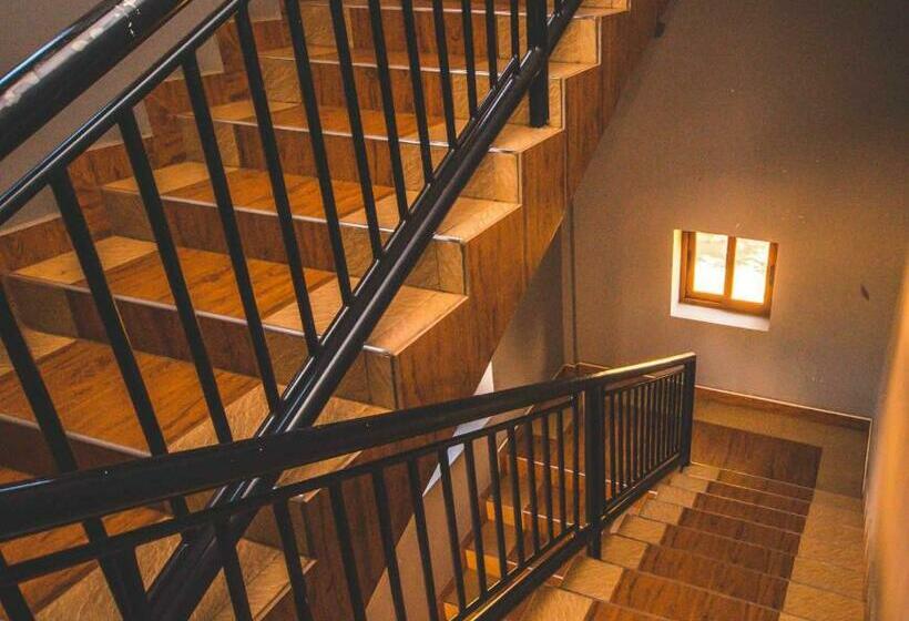 Panone Hotel Chekereni