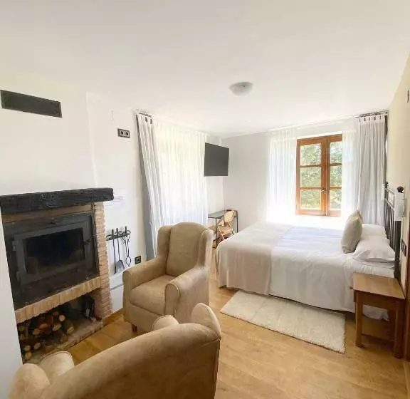 فندق ريفى Rural Candela Y Plata