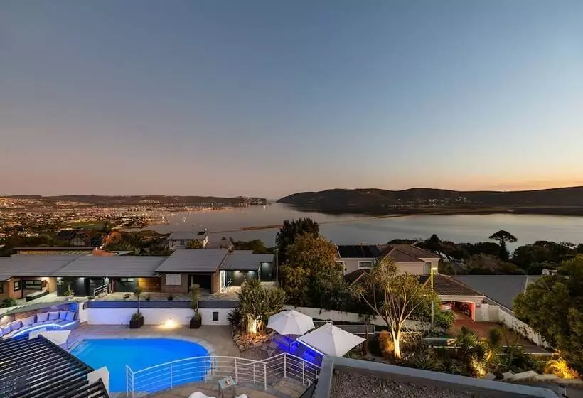 בית מלון כפרי Villa Afrikana Guest Suites By Knysna Paradise Collection
